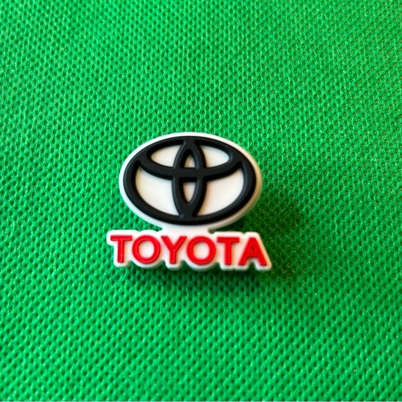 Pick from Assorted Car Model Croc Charms Pick One - Picture 5 of 8